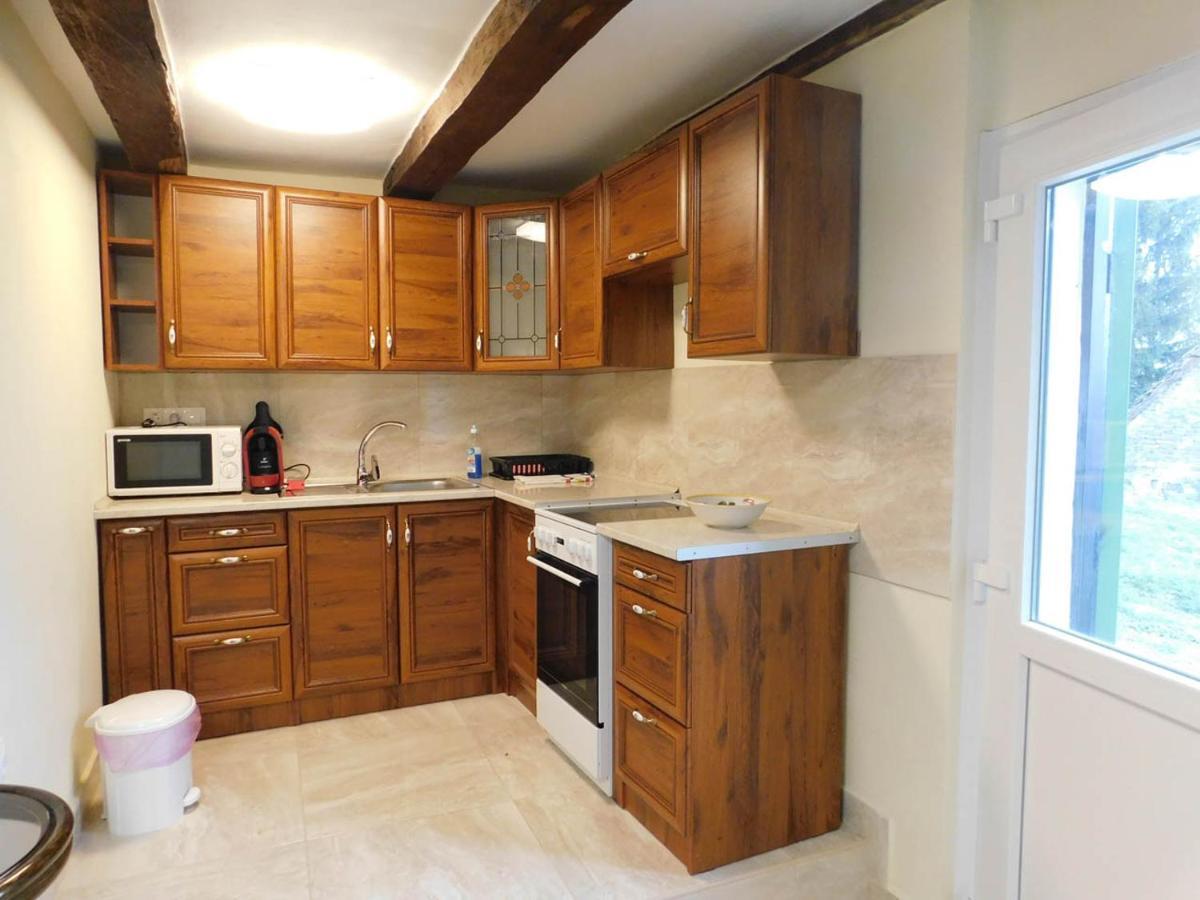 Apartament Joe Bacsi Rezidenciaja Kisharsány Zewnętrze zdjęcie