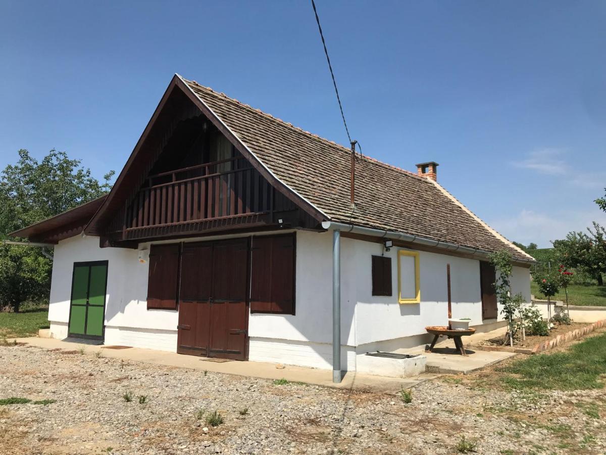 Apartament Joe Bacsi Rezidenciaja Kisharsány Zewnętrze zdjęcie